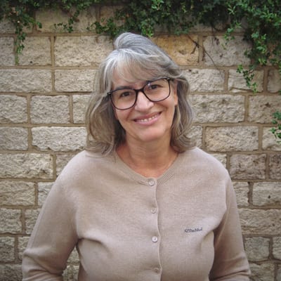 Portrait d'une habitante de Montchapet à Dijon après sa demande de devis